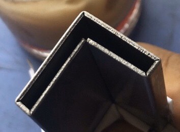 Giá Hộp Inox bao nhiêu?